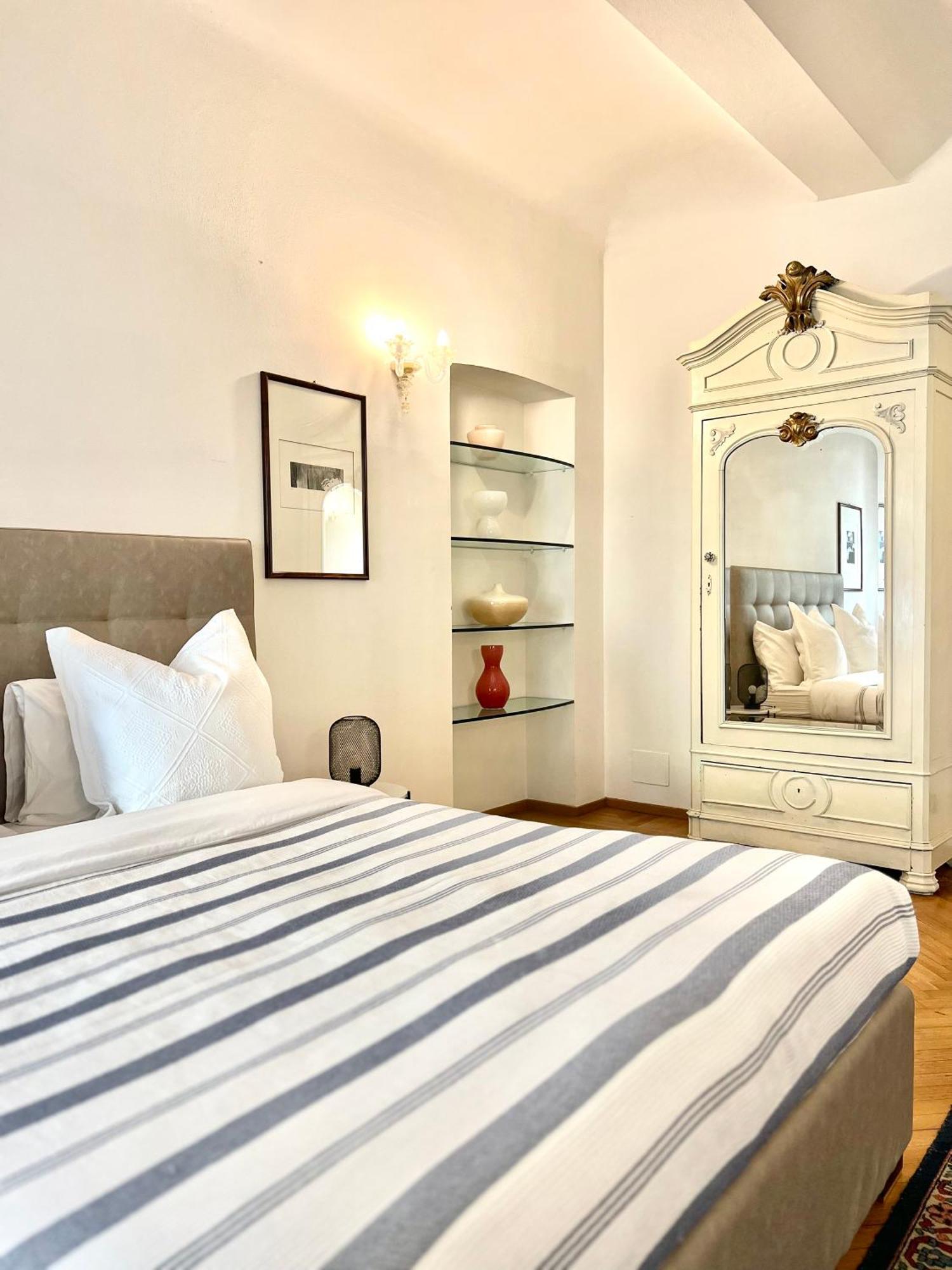 Comecasa Alfieri Elegant Apartment Асти Екстериор снимка