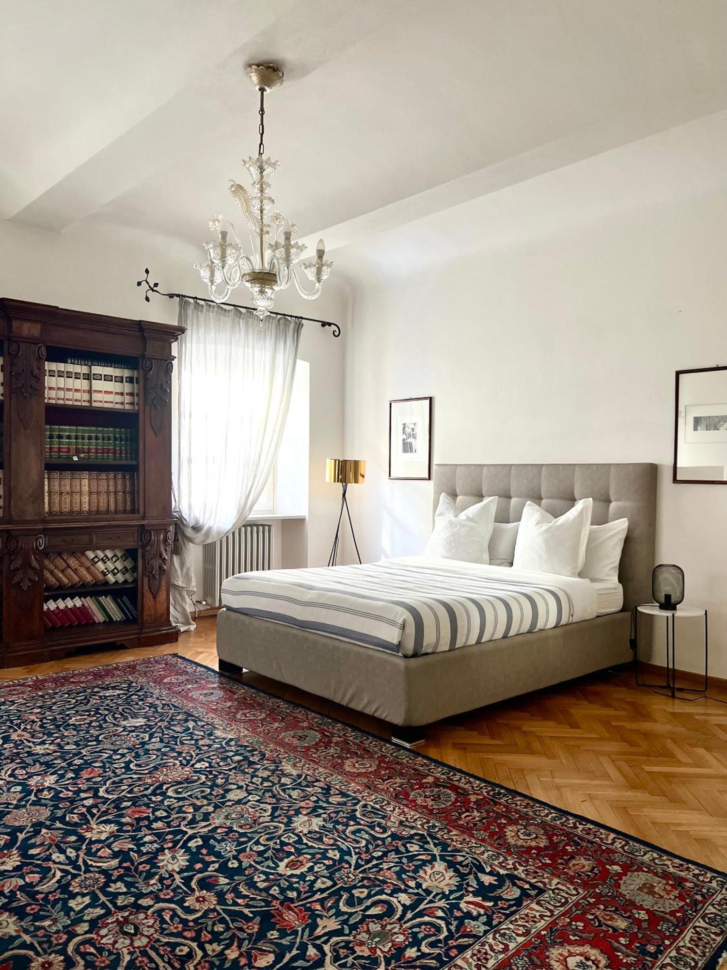 Comecasa Alfieri Elegant Apartment Асти Екстериор снимка
