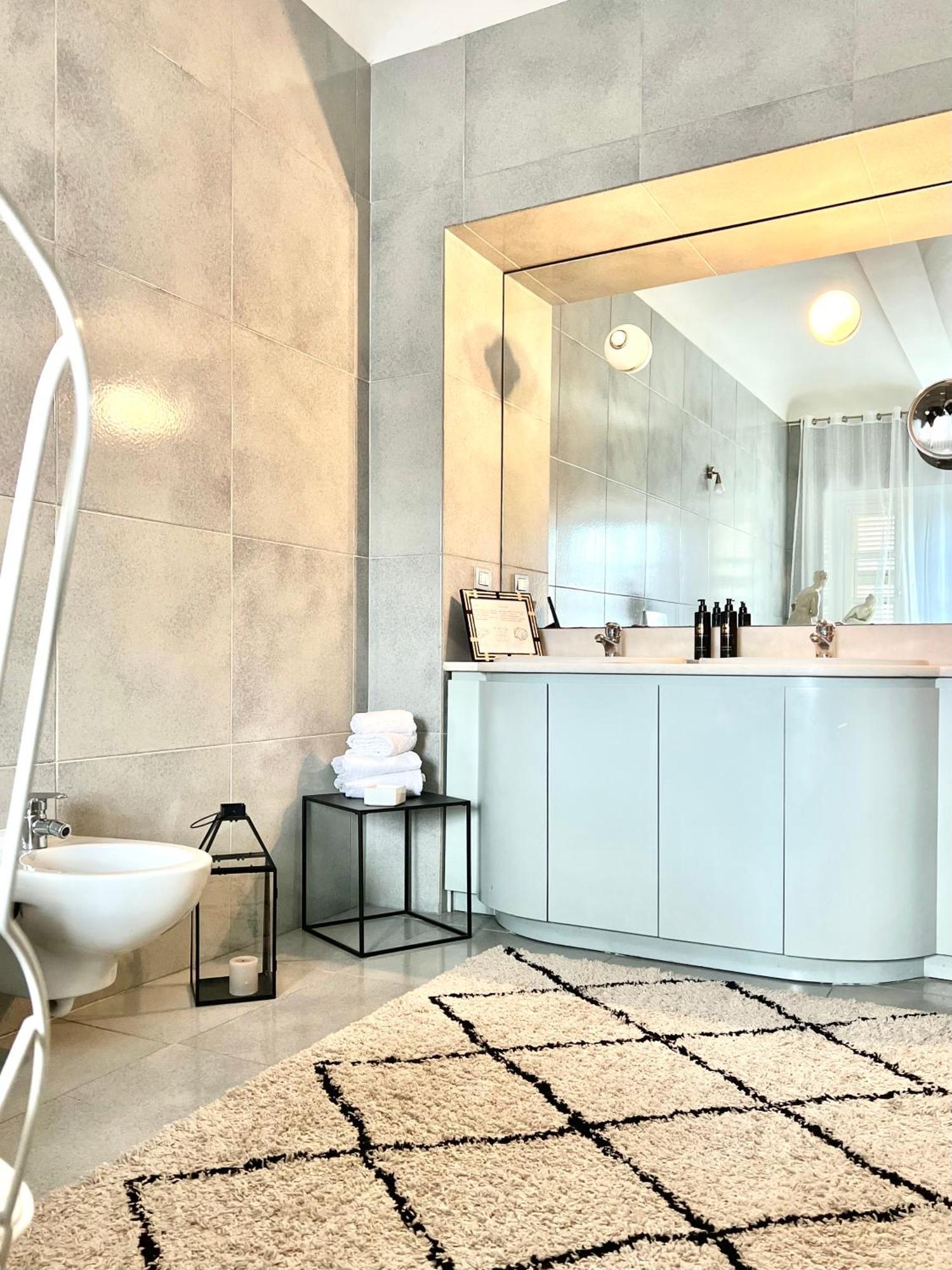 Comecasa Alfieri Elegant Apartment Асти Екстериор снимка